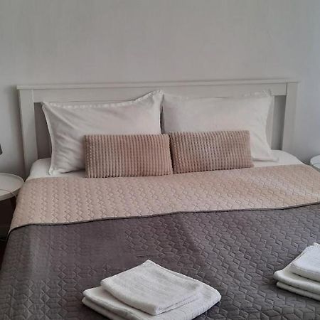 Lyra Apartment Sfântu-Gheorghe المظهر الخارجي الصورة
