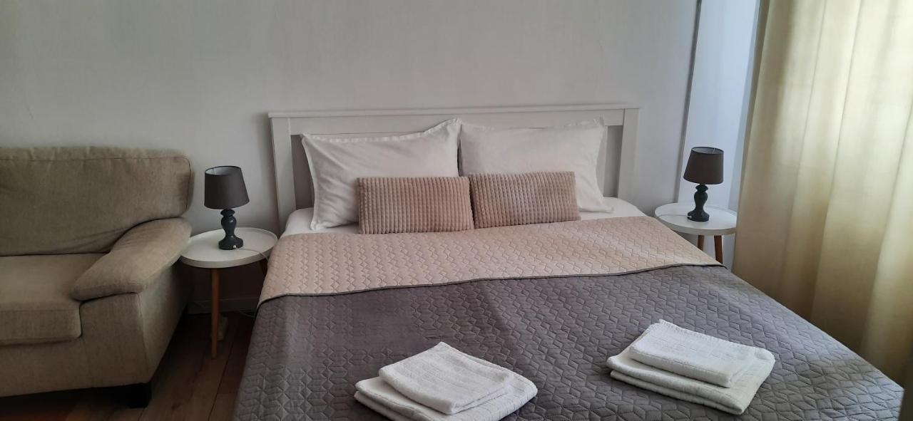 Lyra Apartment Sfântu-Gheorghe المظهر الخارجي الصورة